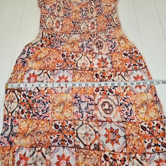 SOFT SURROUNDINGS Size SMALL Orange Floral Batik Short Sleeve Smocked Maxi Dress - Picture 8 of 9